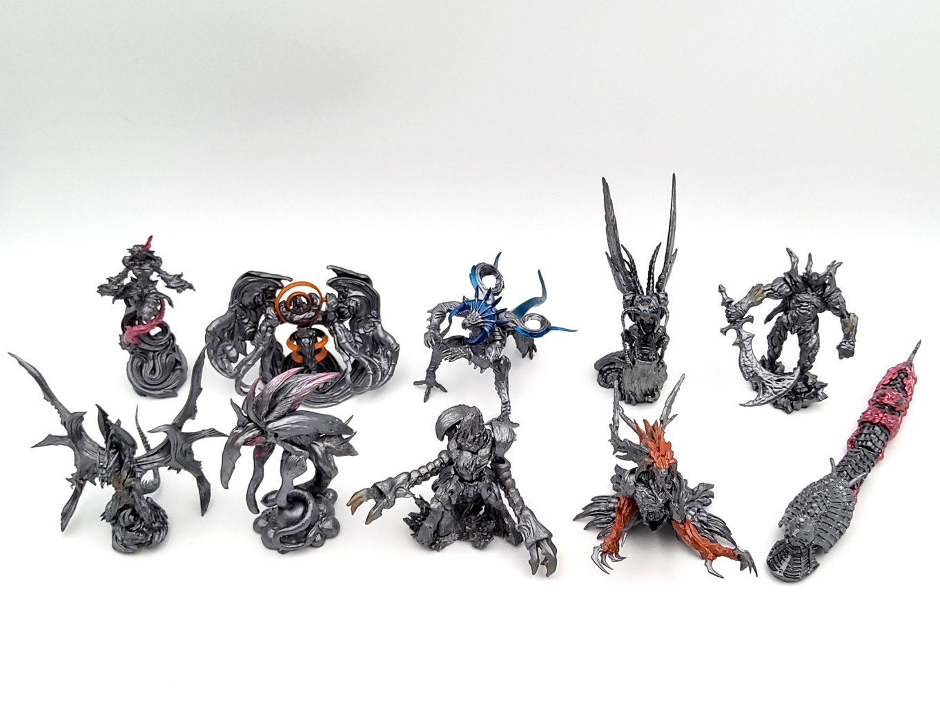 Final Fantasy Creatures Vol.4 - Complete - Metal - Tres Bon 00001