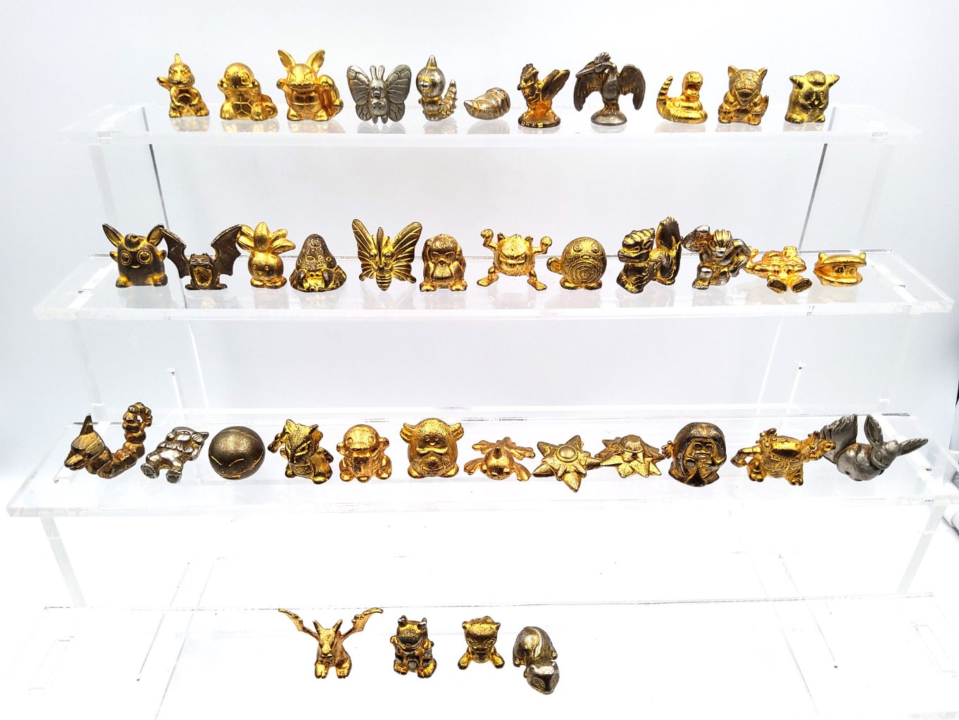 Pokemon Metal Collection - Gold Color 00001