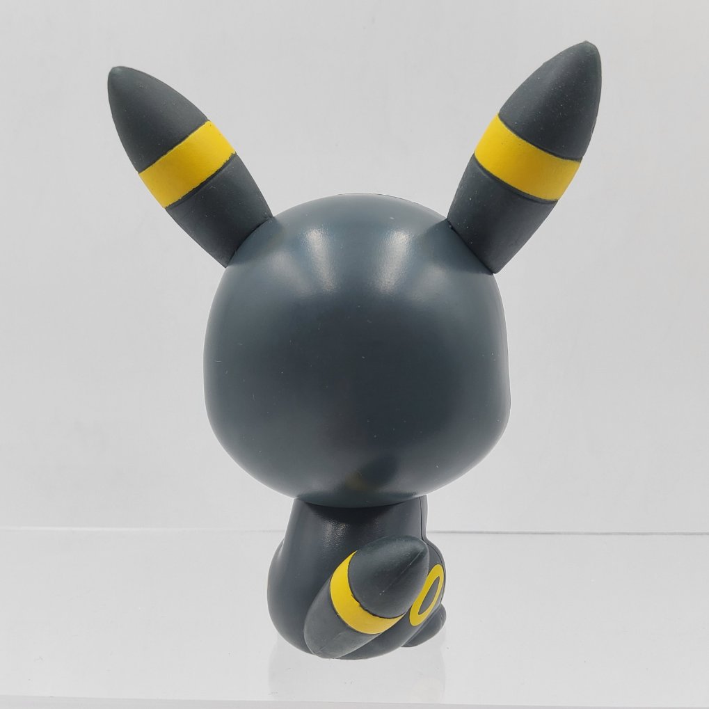 Figurine Pokémon Umbreon 8 Cm – Combat Dynamique, Sous Licence Officielle Jazwares, Cadeau Fan