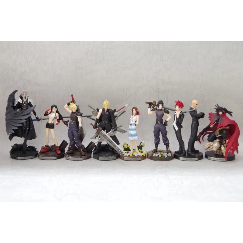 Final Fantasy VII 10th Anniversary Trading Arts Mini Figure – Complete Set Neuf00002