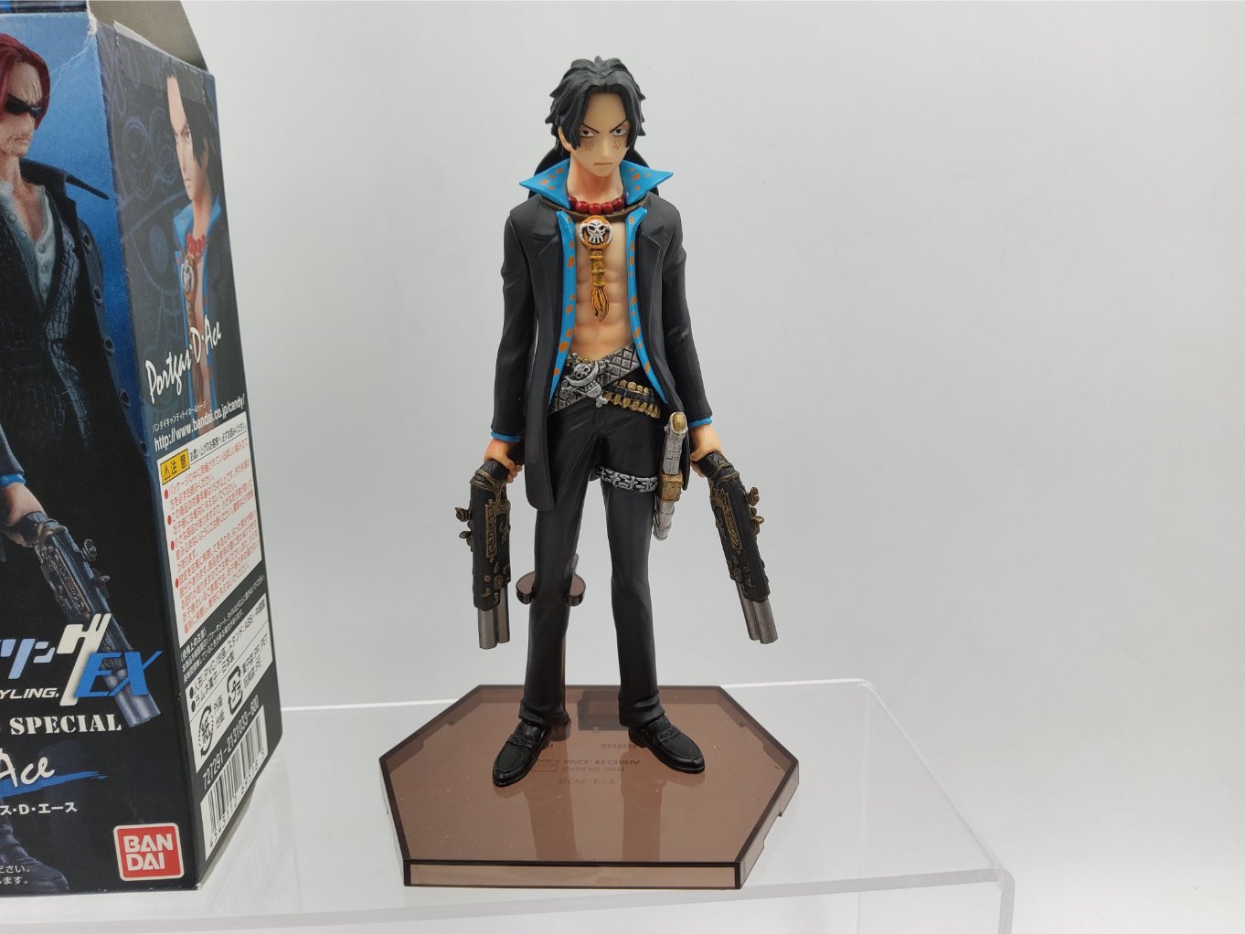 Super One Piece Styling Figures Strong Brothers Special – Complete TB00009