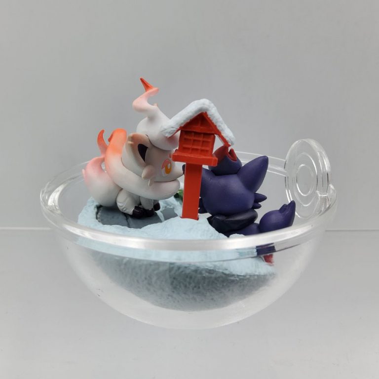 Pokemon Terrarium Collection 14 – Zorua & Zorua de Hisui / Hisuan Zorua ...
