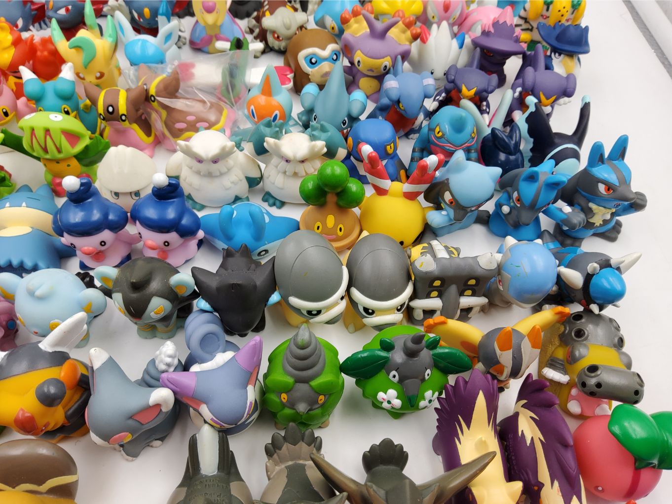 Pokemon Kids - Gen 400005