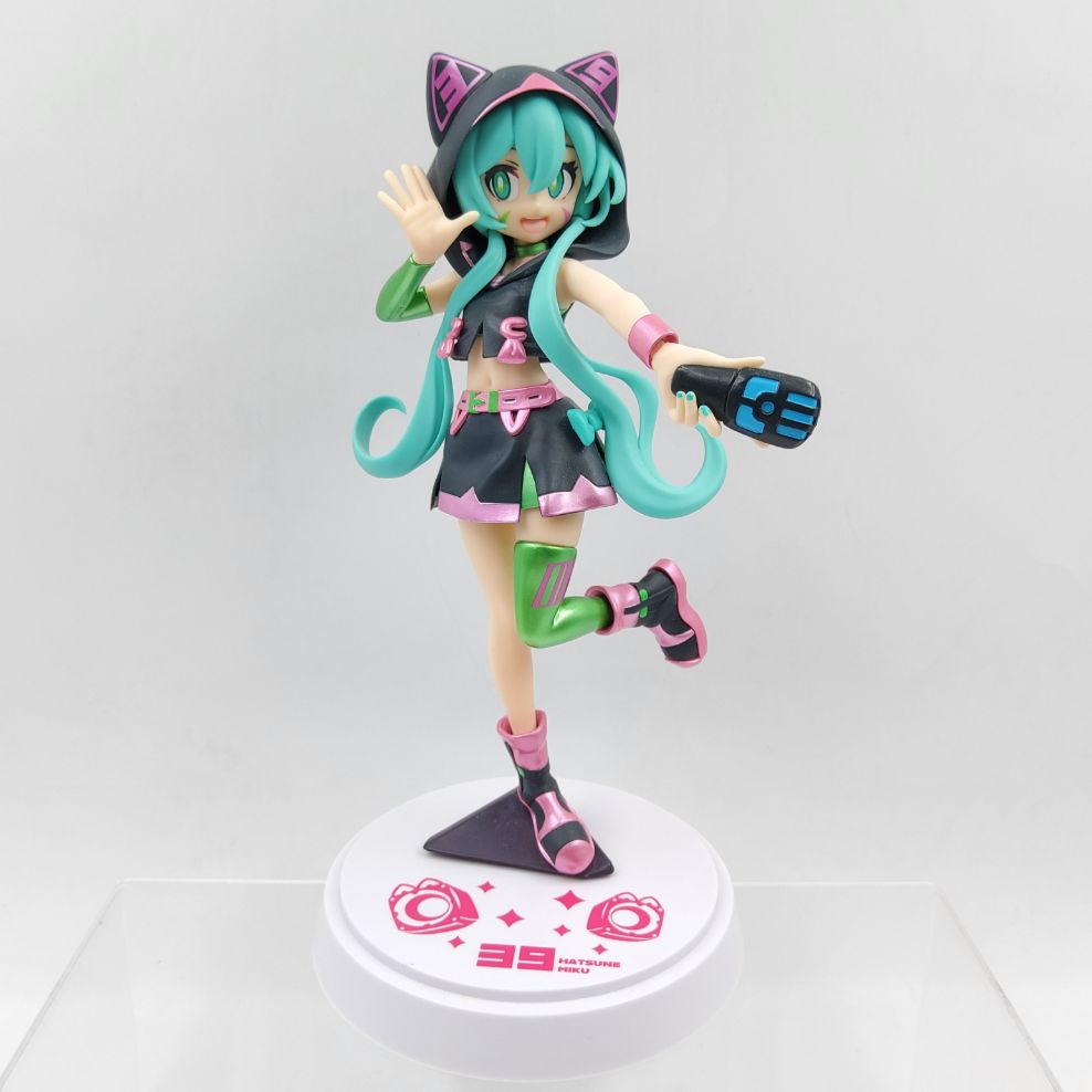Piapro Characters Figure – Luminasta – Hatsune Miku Live Stage Ver.